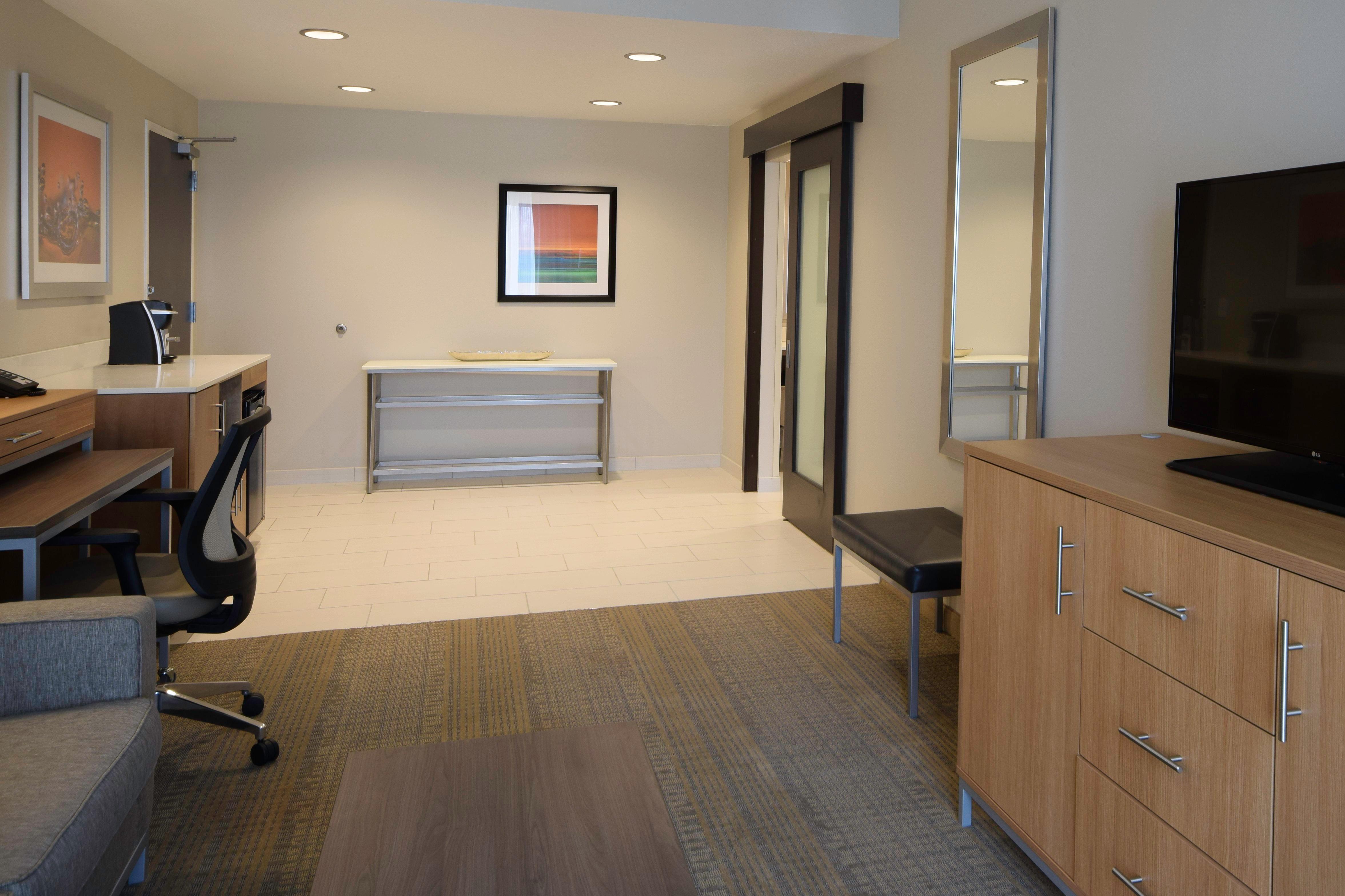 Holiday Inn Cincinnati North West Chester By Ihg Екстериор снимка