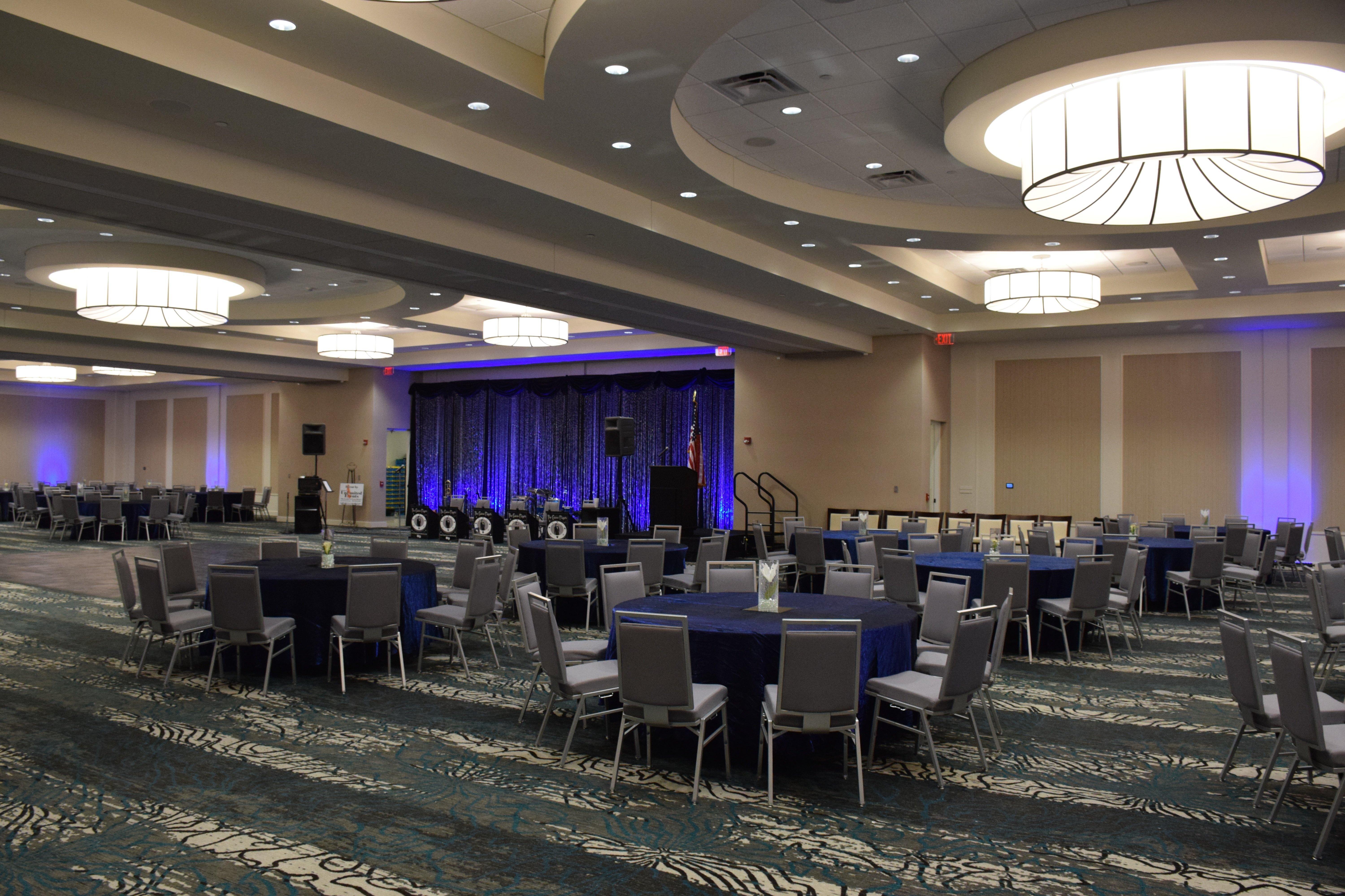 Holiday Inn Cincinnati North West Chester By Ihg Екстериор снимка